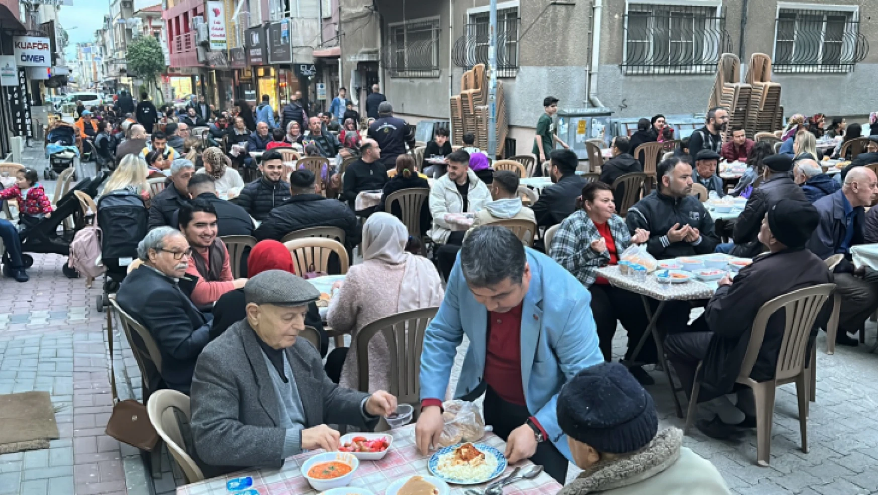 Nazilli'de Altıntaşlılar iftar geleneği bozmadı