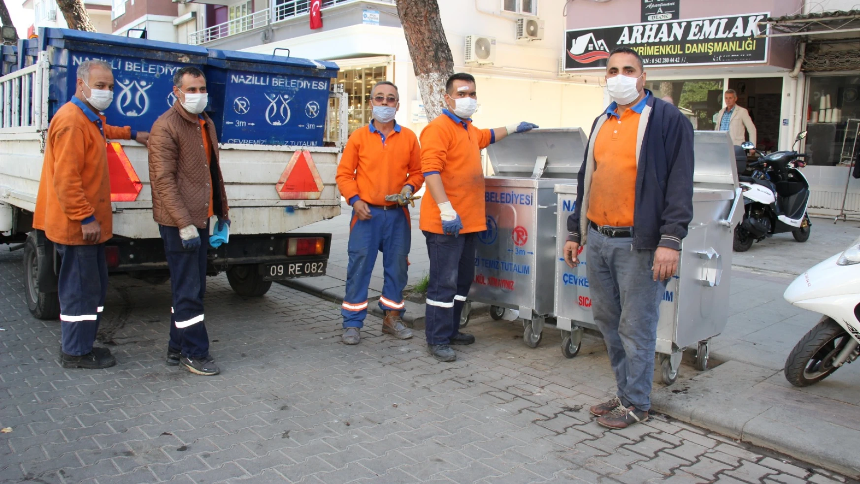 Nazilli'de çöp konteynerleri yenileniyor