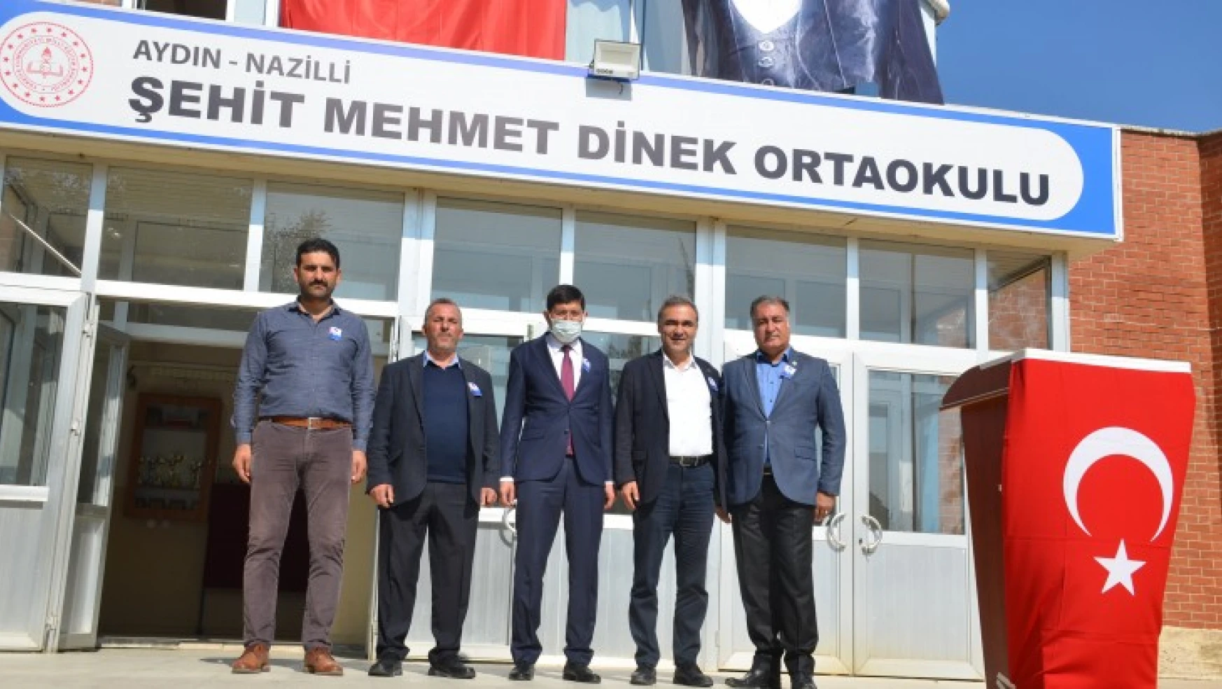Şehit Mehmet Dinek'in ismi okulunda ölümsüzleştirildi
