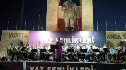 Didim Amfi Tiyatro'da sanat dolu yaz konseri