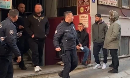 Cinayetin ardından evden elleri cebinde çıkartılan zanlıya müebbet hapis cezası verildi