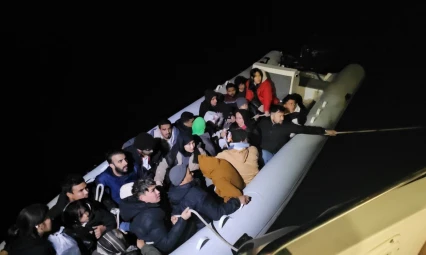 Didim'de 14 düzensiz göçmen yakalandı