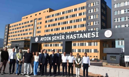 İl Sağlık Müdürü Şenkul, Şehir Hastanesi inşaatında incelemelerde bulundu