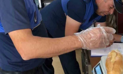 Karacasu'da fırınlara gramaj denetimi yapıldı