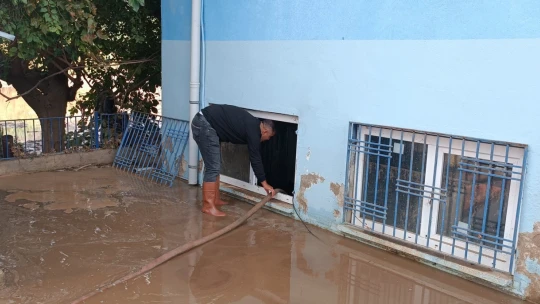 Demirçay sel felaketinde ölen vatandaşlarımızın cenaze töreni