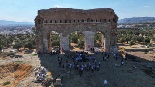 3 bin yıllık tarihi kentte meclis toplandı