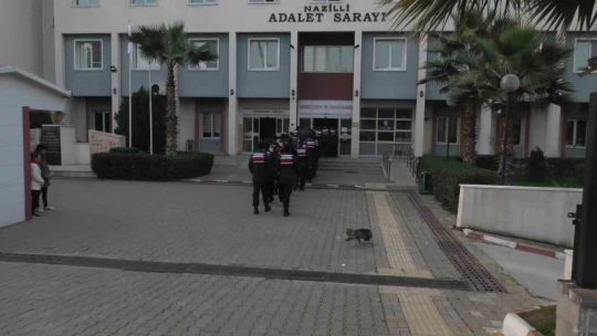 46 milyonluk dolandırıcılık olayının şüphelileri adliyeye sevk edildi