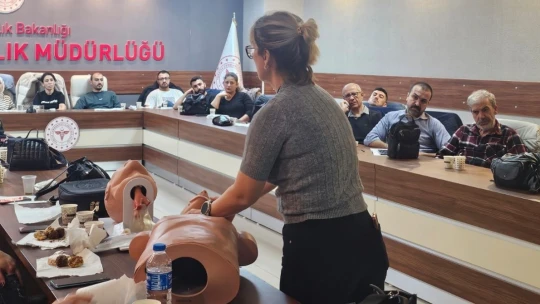 Acil Servis personeline yönelik hizmet içi eğitim verildi