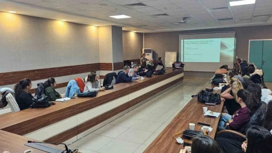 Acil Servis personeline yönelik hizmet içi eğitim verildi