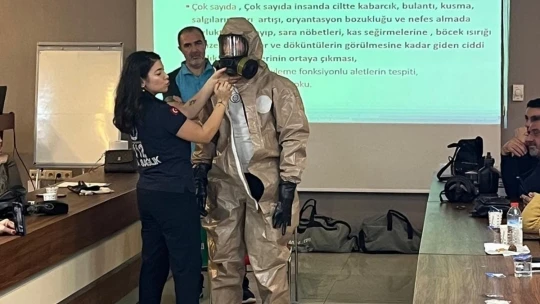 Acil Servis personeline yönelik hizmet içi eğitim verildi