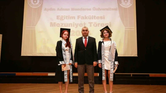 ADÜ'de parayı vermeyen öğrencilerin mezuniyet törenine katılamadığı iddia edildi