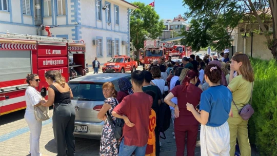 ADÜ Diş Hekimliği Fakültesi'nde yangın paniği