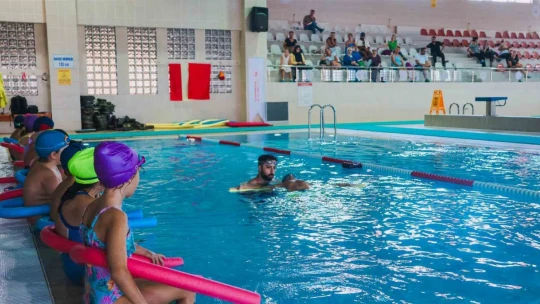ADÜ içerisindeki yüzme havuzu sporseverlerin buluşma noktası oldu