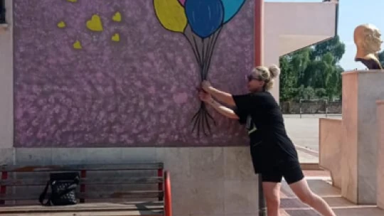ADÜ'lü öğrenciler Çapahasan İlkokulunu renklendirdi