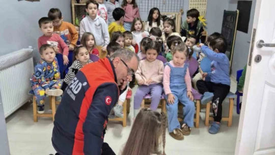 AFAD Aydın İl Müdürlüğü, miniklere afet eğitimi verdi