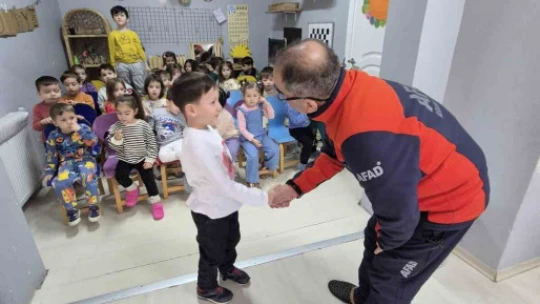 AFAD Aydın İl Müdürlüğü, miniklere afet eğitimi verdi