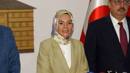 Aile ve Sosyal Hizmetler Bakanı Göktaş: 'Aydın'da Evde Bakım Yardımı'ndan bugün 7 bin 667 vatandaşımız faydalanıyor'