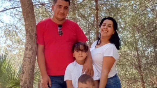 Ailesini yakarak katletmişti, gizlice defnedildi