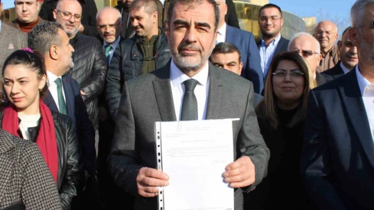 AK Parti Aydın'da Erdem mazbatasını aldı