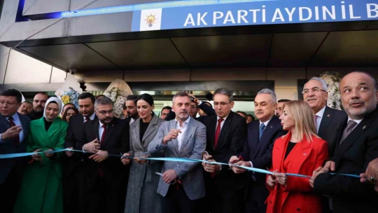 AK Parti Aydın İl Başkanlığı'nın yeni binası törenle açıldı