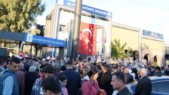 AK Parti Aydın İl Başkanlığı'nın yeni binası törenle açıldı
