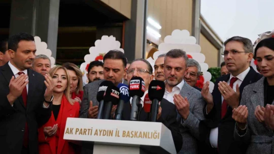 AK Parti Aydın İl Başkanlığı'nın yeni binası törenle açıldı