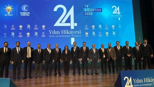 AK Parti İl Başkanı Erdem: 'Ailemize katılmasından büyük bir memnuniyet duyuyoruz'