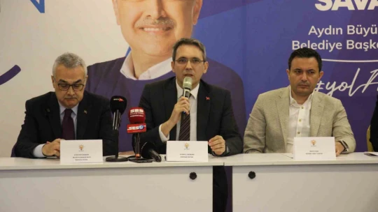 AK Parti son virajda basınla bir araya geldi