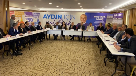 AK Parti son virajda basınla bir araya geldi