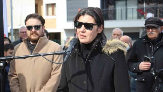 Akçöltekin'in adının verildiği park düzenlenen tören ile açıldı