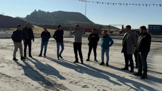 Alangüllü güreşe hazır