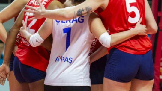 Alper Hamurcu: 'Elimizdeki oyunculardan memnunum, transfer yapmayacağız'