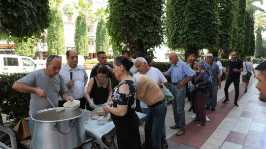 Altı Nokta Körler Derneği Aydın Şubesi'nden 500 kişilik aşure hayrı