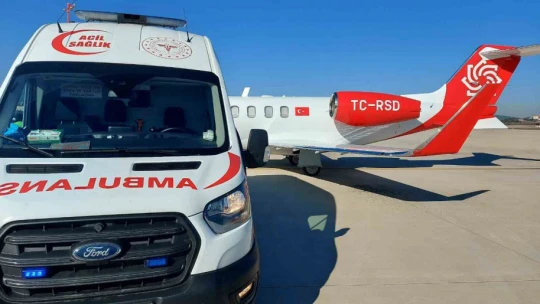 Ambulans uçak 10 günlük bebek için havalandı