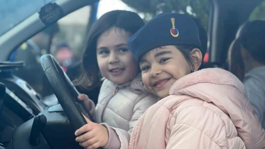 Anaokul öğrencilerine 'Vatan Sevgisi'ni anlattılar
