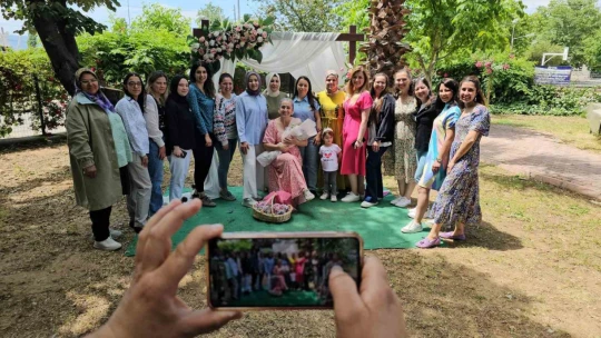 Anasınıfı öğrencilerinden annelerine anlamlı sürpriz