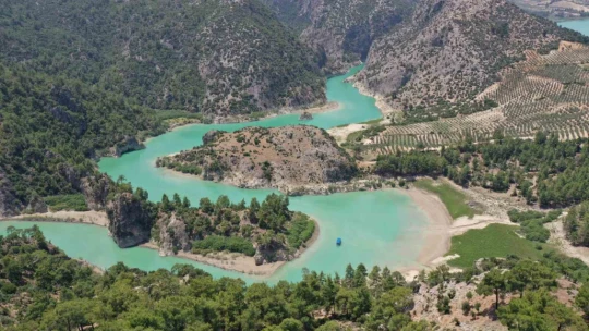 Arapapıştı Kanyonu suya kavuşacağı günü bekliyor
