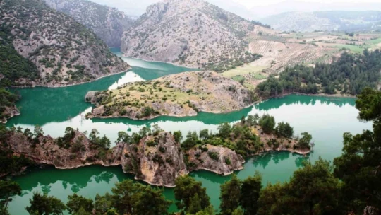 Arapapıştı Kanyonu suya kavuşacağı günü bekliyor