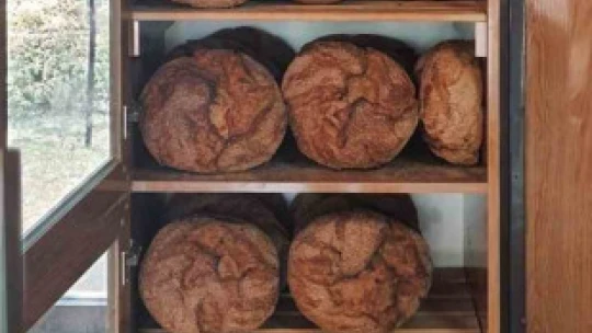 Ata tohumu karakılçık buğday ekmekleri Efe Bakkal raflarında