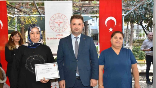 Atatürk Devlet Hastanesi'nde personellere teşekkür belgesi verildi