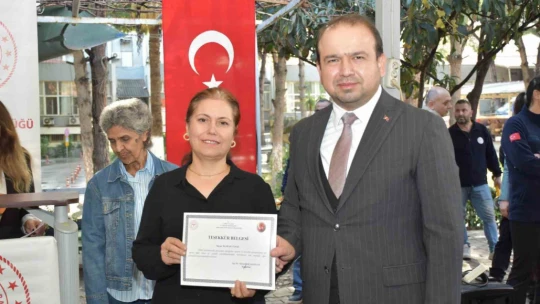Atatürk Devlet Hastanesi'nde personellere teşekkür belgesi verildi