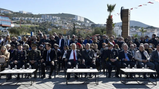Atatürk'ün Kuşadası'na gelişinin 100.yılı kutlandı