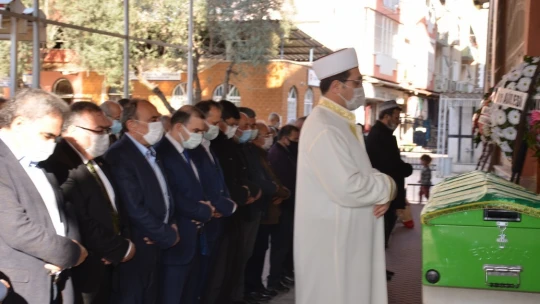 Avukat Yüce Alpbaz, edebiyete uğurlandı