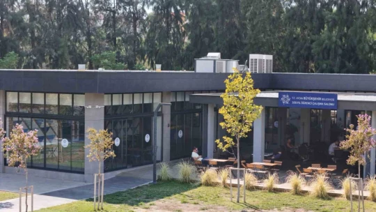 Aydın Büyükşehir Belediyesi 100. Yıl Öğrenci Çalışma Salonu gençlerin hizmetinde
