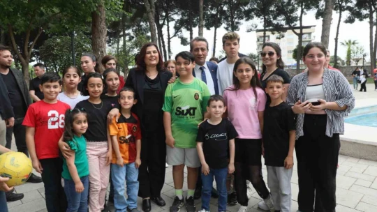 Aydın Büyükşehir Belediyesi 23 Nisan'ı şenliklerle kutladı