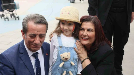 Aydın Büyükşehir Belediyesi 23 Nisan'ı şenliklerle kutladı