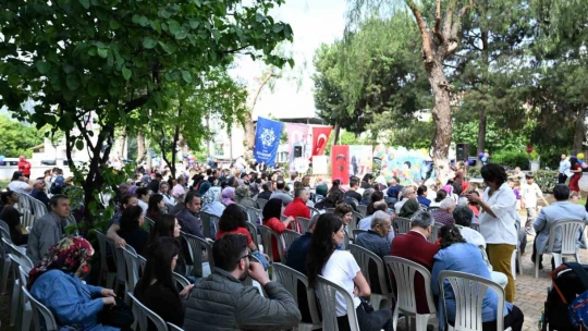 Aydın Büyükşehir Belediyesi Çocuk Gelişim Merkezleri'nde 23 Nisan coşkusu