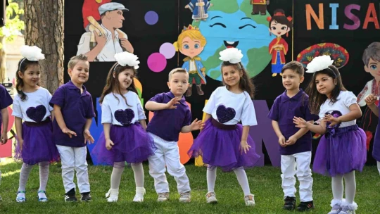 Aydın Büyükşehir Belediyesi Çocuk Gelişim Merkezleri'nde 23 Nisan coşkusu