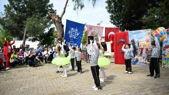 Aydın Büyükşehir Belediyesi Çocuk Gelişim Merkezleri'nde 23 Nisan coşkusu