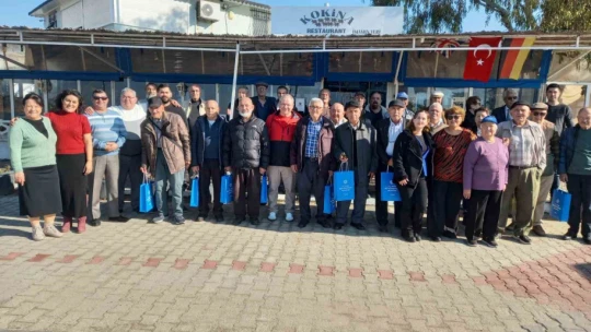 Aydın Büyükşehir Belediyesi Didim Huzurevi'nde yeni yıl kutlaması